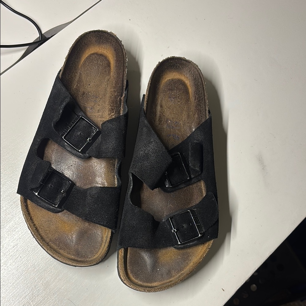 Birkenstock Black Sandals Classic Two-Strap Design size 41